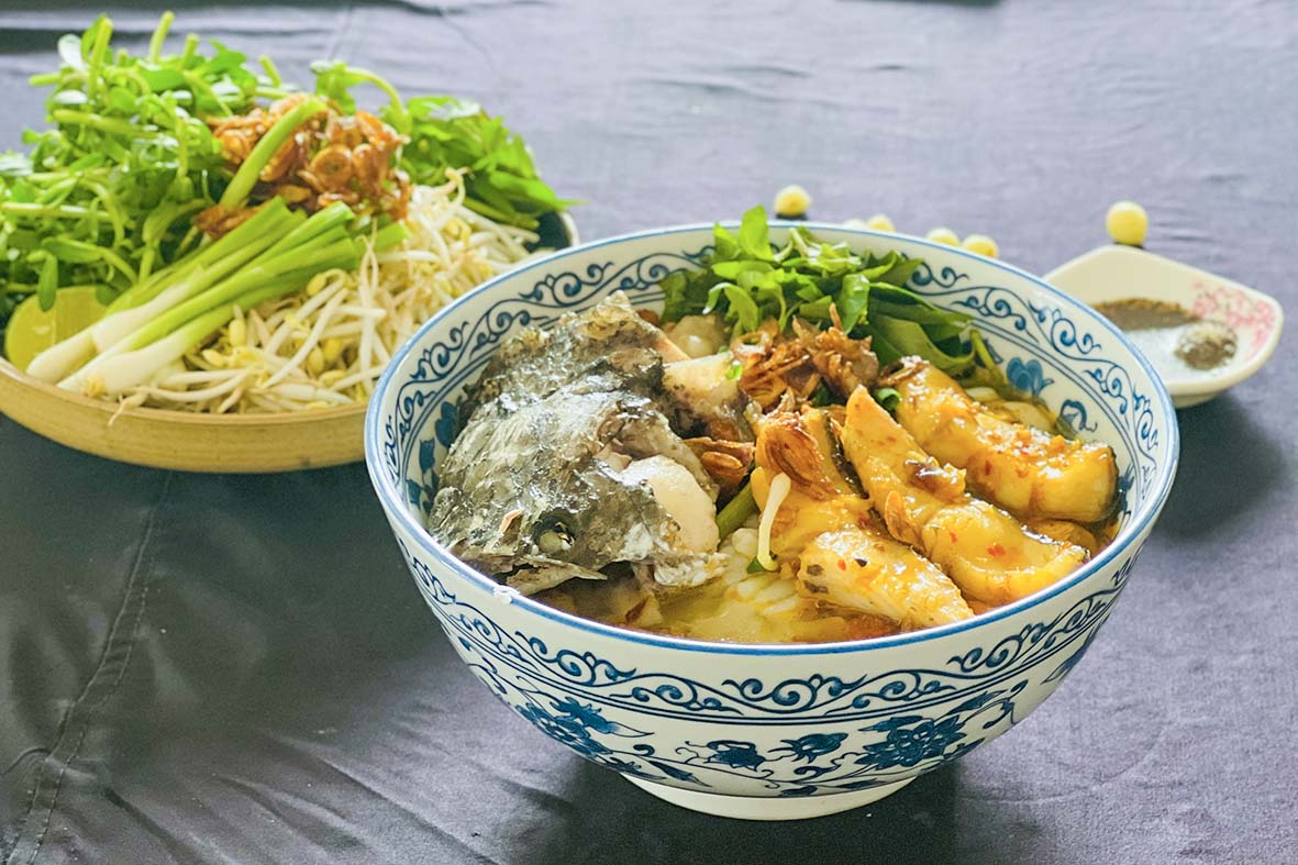 Ẩm thực Huế: Cẩm nang ăn uống từ A-Z