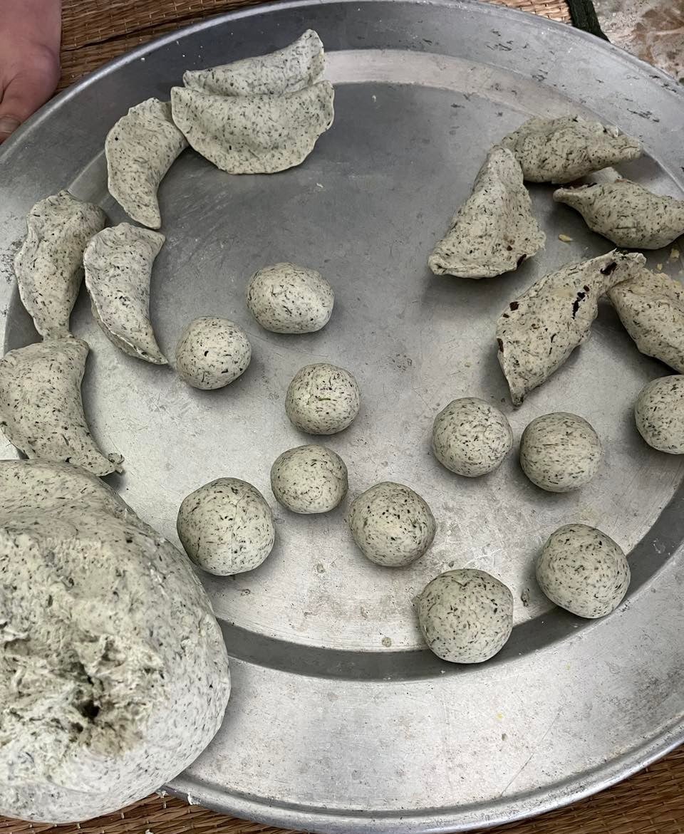 Bánh khúc làng Diềm